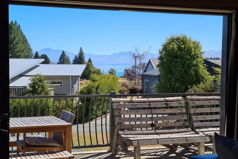 Photo of property in 25 Hamilton Drive, Lake Tekapo, 7999