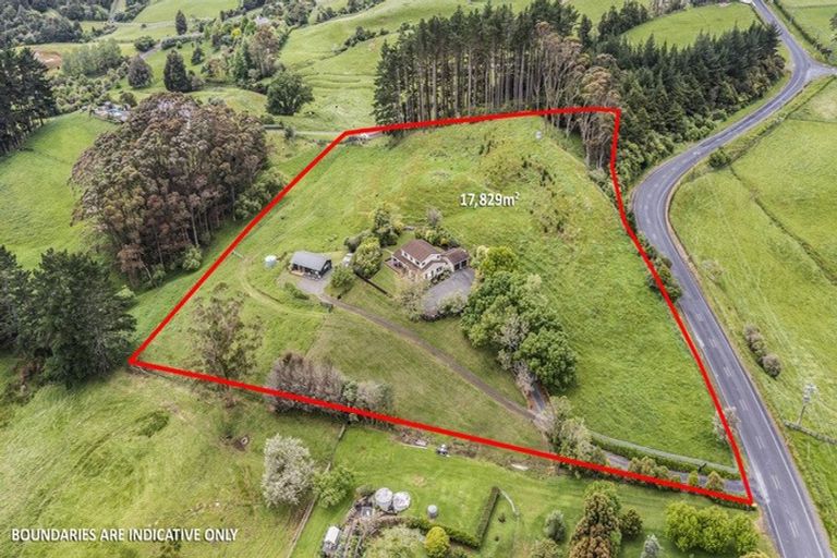 Photo of property in 619 Ararimu Road, Ararimu, Drury, 2579