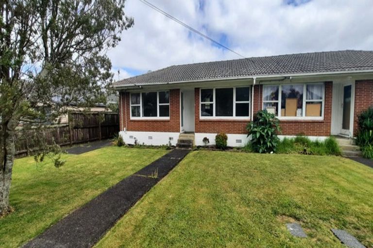 Photo of property in 1/468 Swanson Road, Ranui, Auckland, 0612