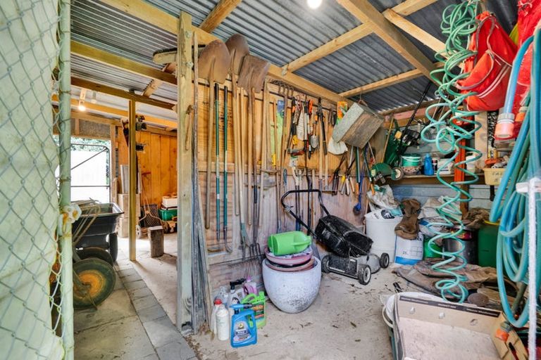 Photo of property in 218 Henwood Road, Paraite, New Plymouth, 4372