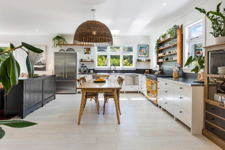 Photo of property in 3 Delhi Crescent, Khandallah, Wellington, 6035