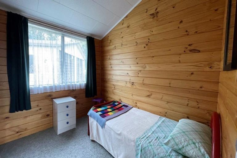 Photo of property in 11 Pearce Drive, Te Kamo, Whangarei, 0112