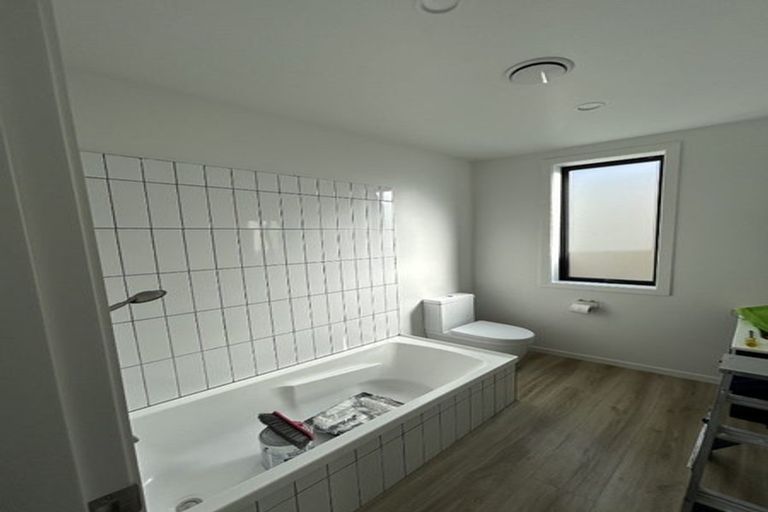 Photo of property in 67 Pipi Place, Levin, 5510