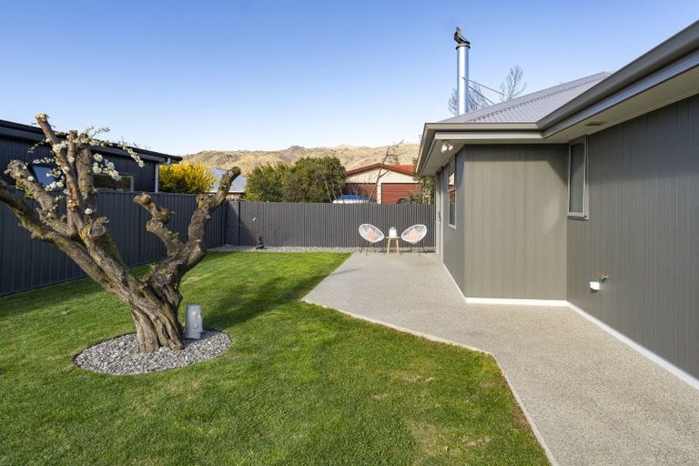 Photo of property in 8a Boyne Place, Cromwell, 9310