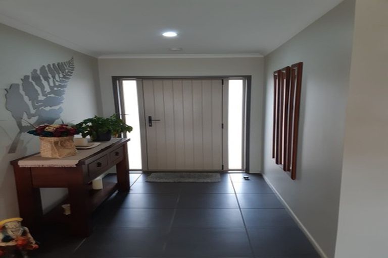 Photo of property in 69 Magellan Rise, Flagstaff, Hamilton, 3210