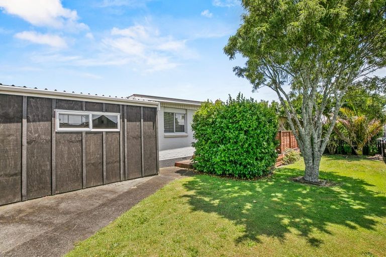 Photo of property in 16 Mangorei Road, Strandon, New Plymouth, 4312