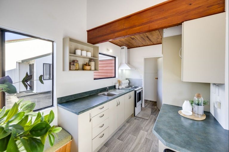 Photo of property in 13b Devon Street, Taradale, Napier, 4112