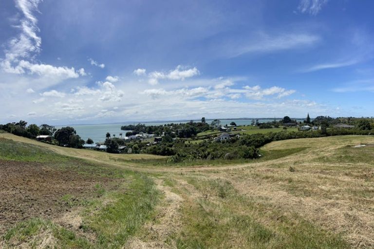 Photo of property in 40 Opoia Drive, Awhitu, 2684