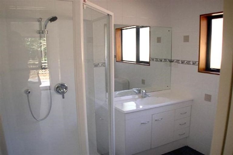 Photo of property in 45 Red Hibiscus Road, Stanmore Bay, Whangaparaoa, 0932