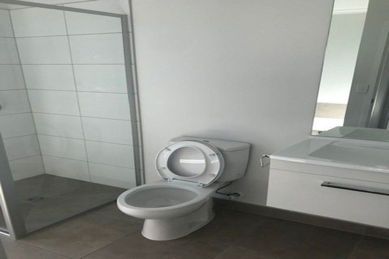 Photo of property in 17 Olivia Road, Pukekohe, 2120