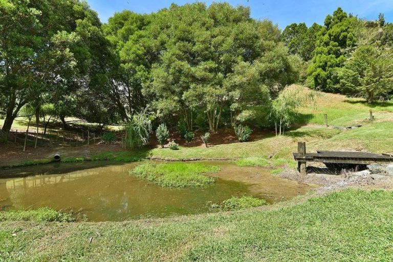 Photo of property in 68 Mahurangi West Road, Puhoi, Warkworth, 0983