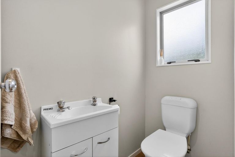 Photo of property in 16 Settlement Road, Kaiwaka, 0573