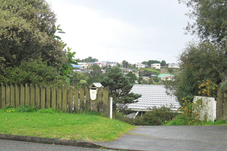 Photo of property in 31 Ogle Crescent, Te Kamo, Whangarei, 0112