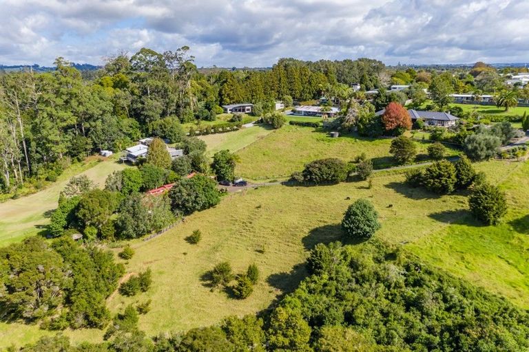 Photo of property in 73 Hone Heke Road, Kerikeri, 0230