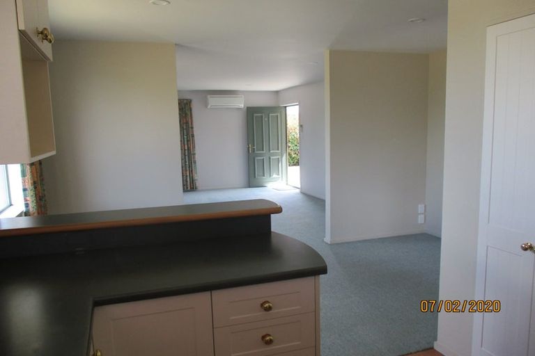 Photo of property in 11 Oldham Place, Darfield, 7510