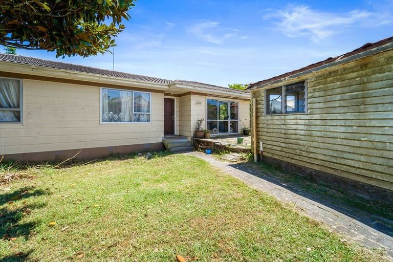 Photo of property in 25 Crosby Road, West Harbour, Auckland, 0618