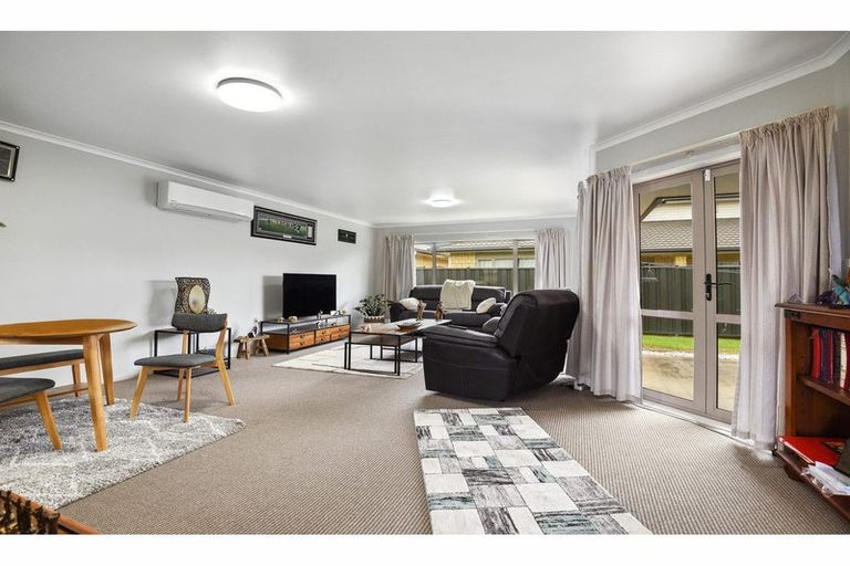 Photo of property in 38/64 Kawaha Point Road, Kawaha Point, Rotorua, 3010