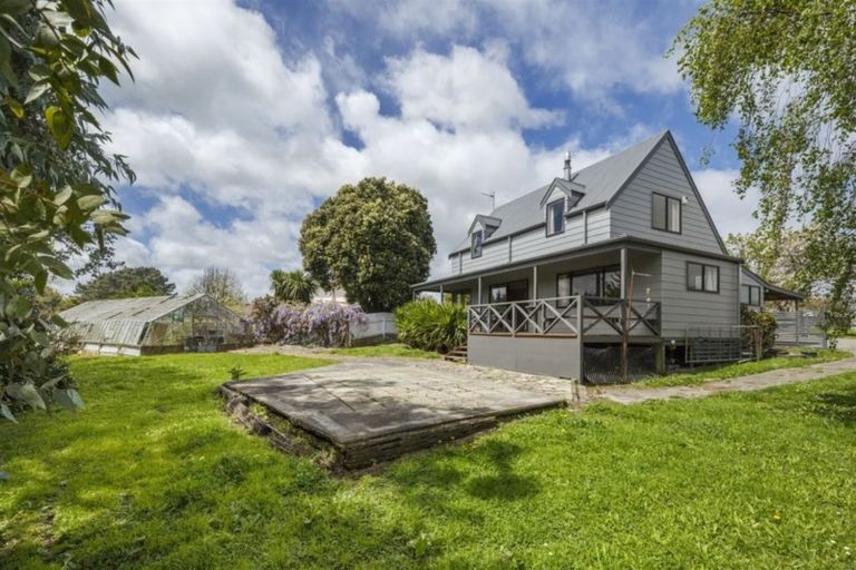 Photo of property in 10a Milne Street, Sanson, 4817