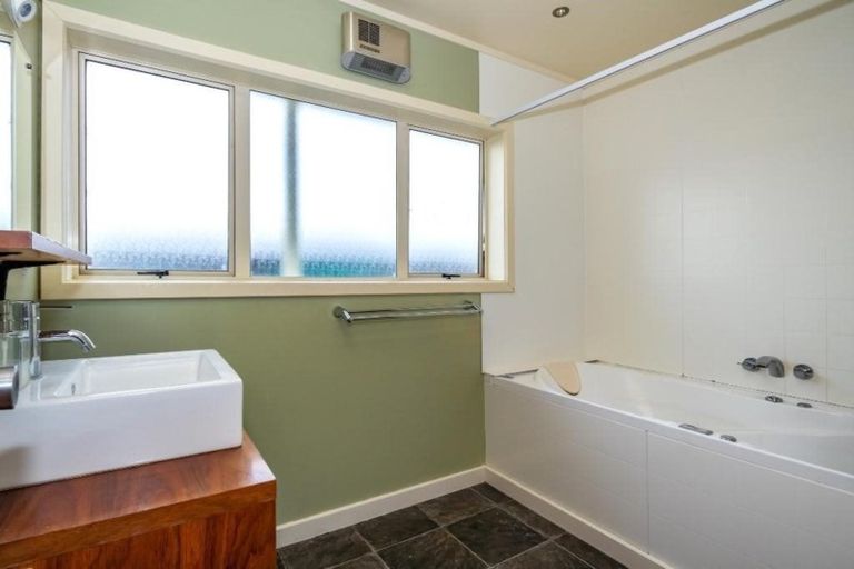 Photo of property in 28 Konini Street, Gleniti, Timaru, 7910