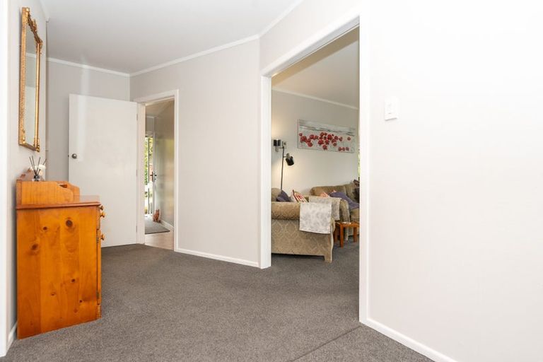 Photo of property in 18 Callard Place, Riverlea, Hamilton, 3216