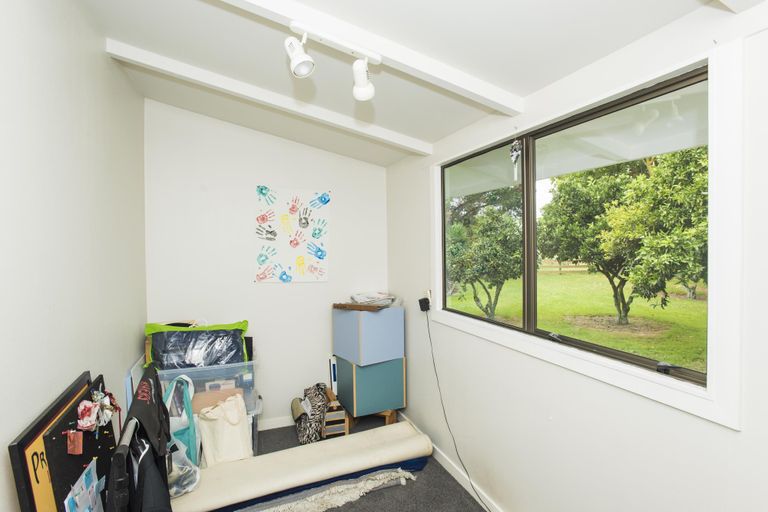Photo of property in 42 Cameron Road, Makauri, Gisborne, 4071
