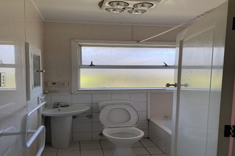 Photo of property in 46 Sylvan Street, Hillmorton, Christchurch, 8024