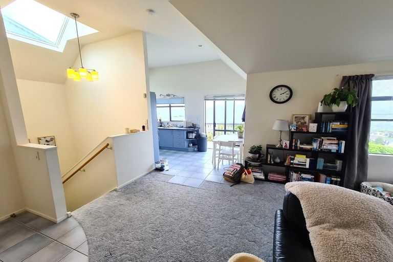 Photo of property in 54 Cunliffe Street, Churton Park, Wellington, 6037