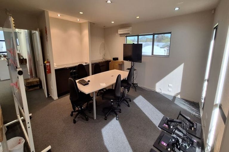 Photo of property in 8 Joyce Adams Place, Waimauku, 0883