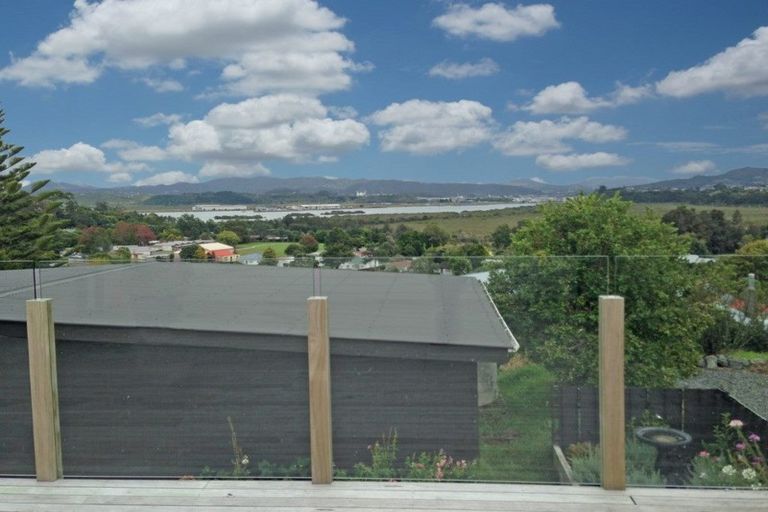 Photo of property in 6 Handforth Street, Onerahi, Whangarei, 0110