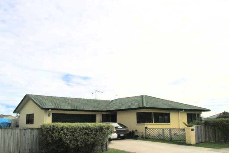 Photo of property in 2 Aaron Place, Brookfield, Tauranga, 3110