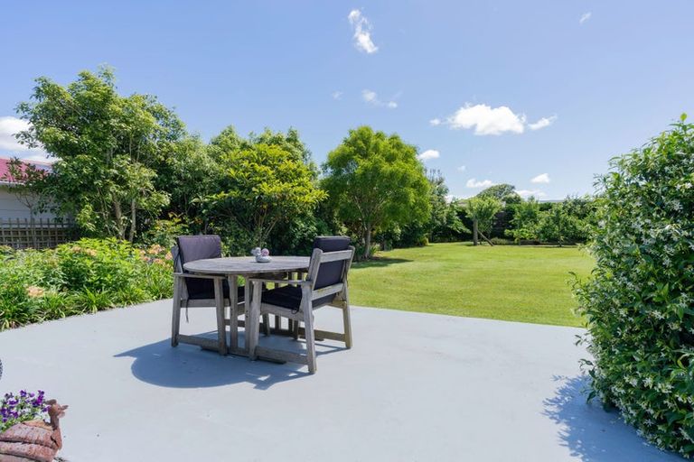 Photo of property in 1087 Queen Street East, Levin, 5571