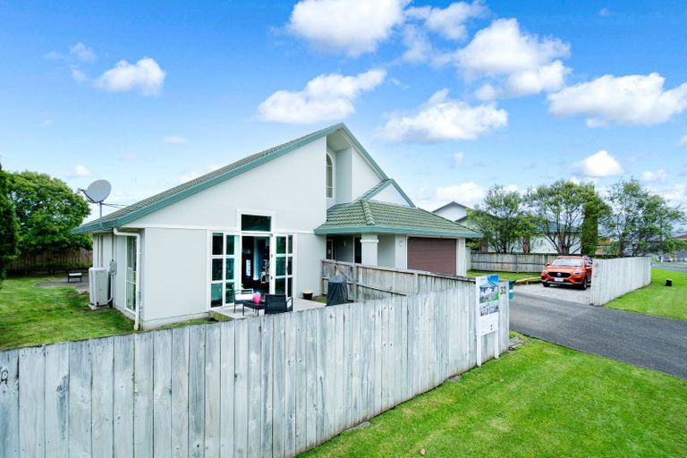 Photo of property in 32 Merlot Heights, Huapai, Kumeu, 0810