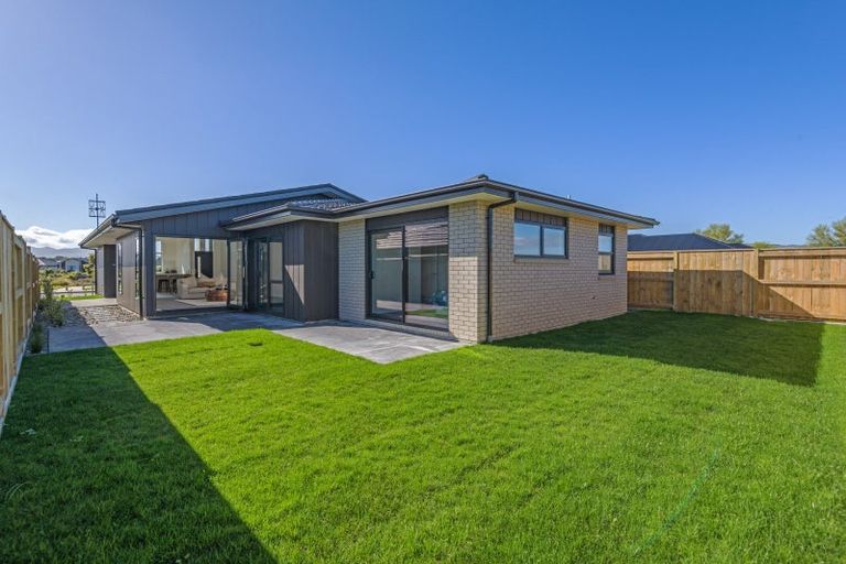 Photo of property in 11 Pokerekere Crescent, Kelvin Grove, 4470