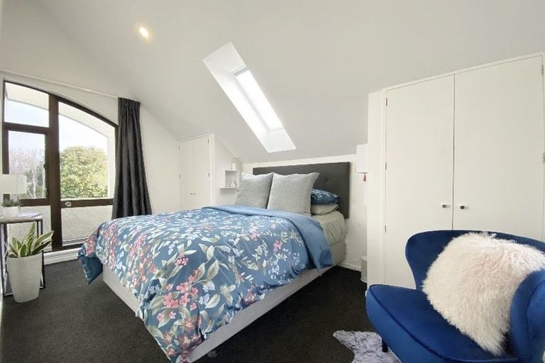 Photo of property in 74c Glandovey Road, Fendalton, Christchurch, 8052