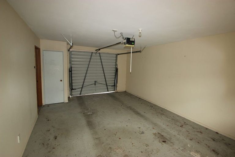 Photo of property in 84e Kitchener Street, Gore, 9710