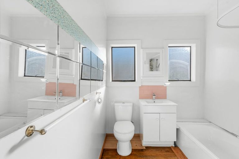 Photo of property in 1/71 Pages Road, Linwood, Christchurch, 8062