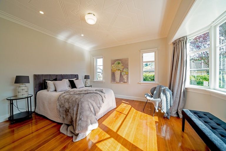 Photo of property in 211a Bay View Road, Saint Clair, Dunedin, 9012