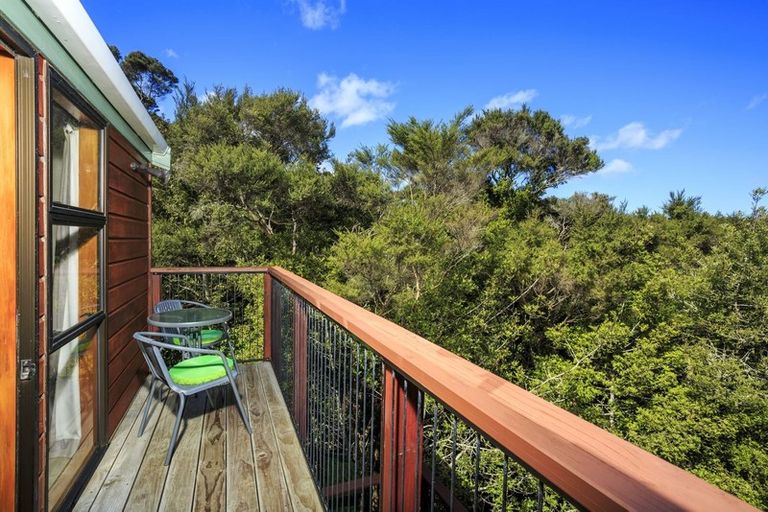 Photo of property in 2/14 Kauri Road, Birkenhead, Auckland, 0626