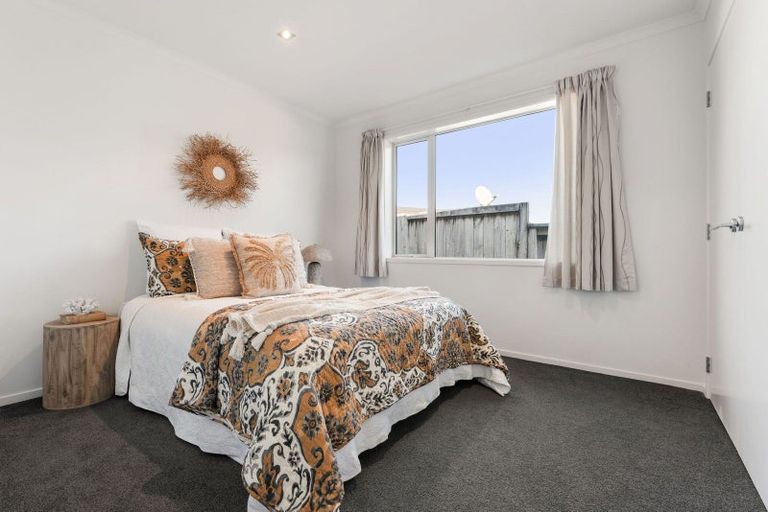 Photo of property in 4 Fender Close, Pyes Pa, Tauranga, 3112