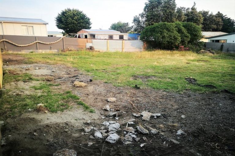 Photo of property in 6 Hennessy Street West, Foxton Beach, Foxton, 4815