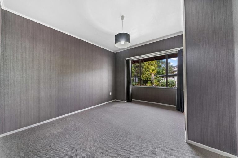 Photo of property in 3 Wharf Road, Te Atatu Peninsula, Auckland, 0610
