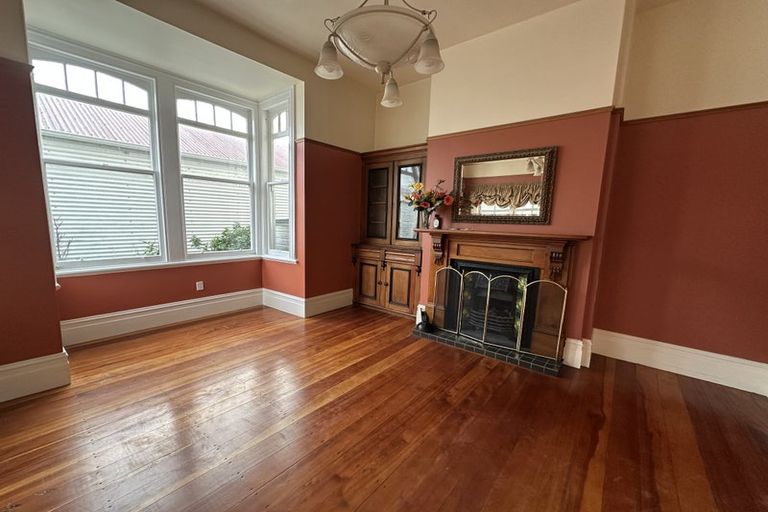 Photo of property in 212 Adelaide Road, Newtown, Wellington, 6021