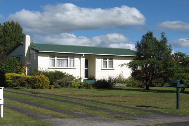 Photo of property in 15 Berwick Place, Tokoroa, 3420