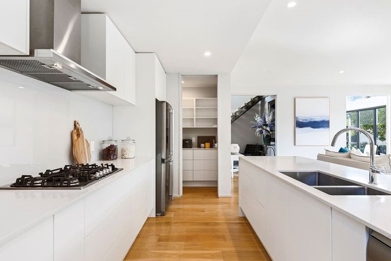 Photo of property in 1/74 Winchester Street, Merivale, Christchurch, 8014