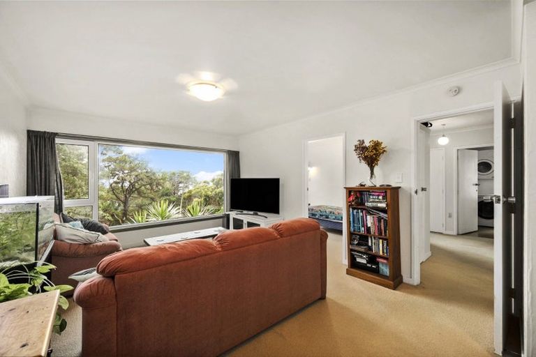 Photo of property in 61d Mortimer Terrace, Brooklyn, Wellington, 6021