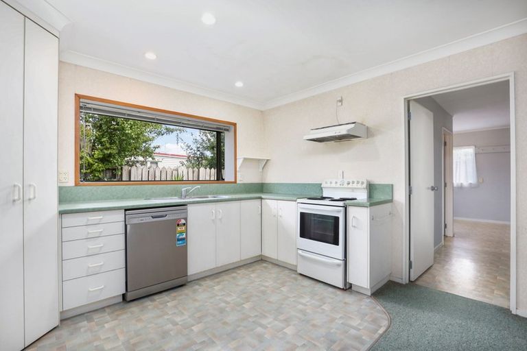 Photo of property in 2a Gillies Avenue, Claudelands, Hamilton, 3214