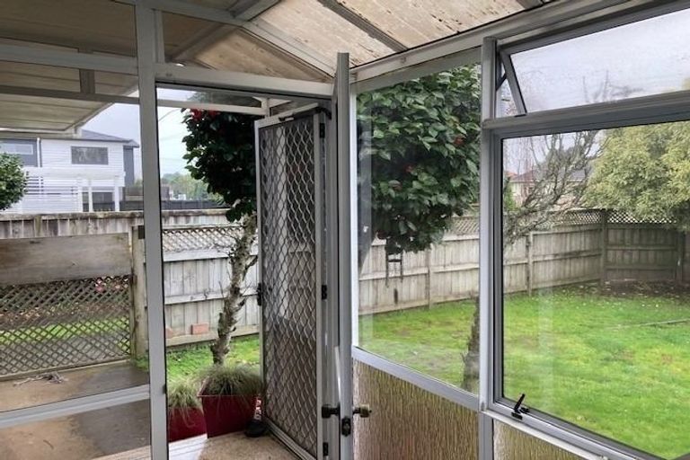 Photo of property in 13 Sandwich Road, St Andrews, Hamilton, 3200