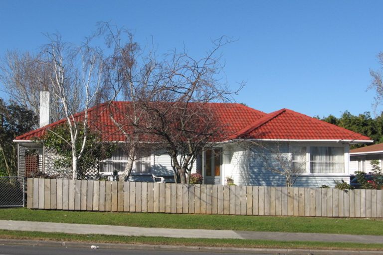 Photo of property in 102 Mahia Road, Manurewa, Auckland, 2102