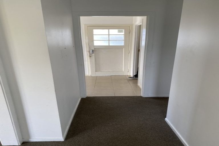 Photo of property in 36 Jillian Drive, Ranui, Auckland, 0612