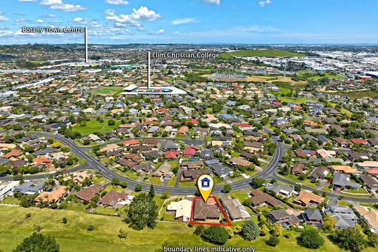 Photo of property in 45 Golfland Drive, Golflands, Auckland, 2013